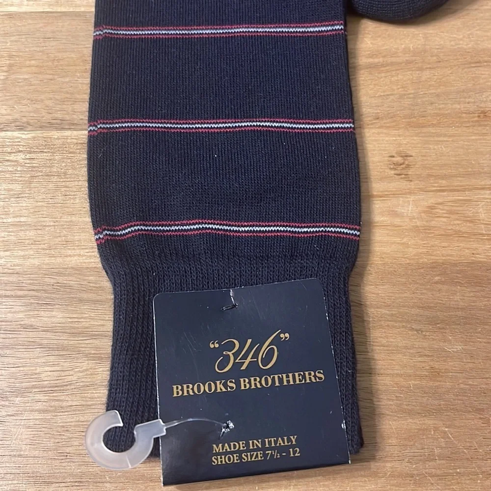 BROOKS BROTHERS socks NO OFFERS PLS